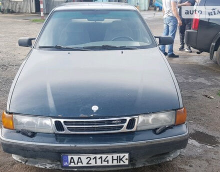 Saab 9000 1992 года