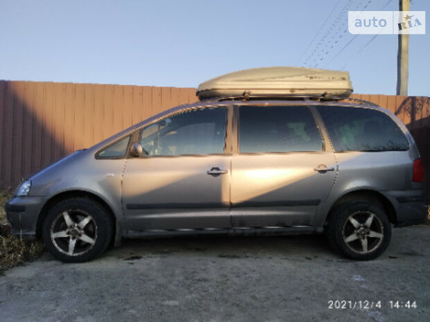 SEAT Alhambra 2007 года