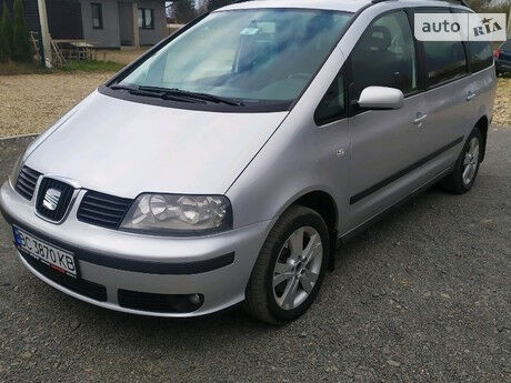 SEAT Alhambra 2008 года