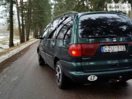 Сеат Альхамбра 2000 года SEAT Alhambra 2000 года