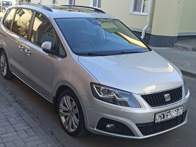 SEAT Alhambra 2014 года