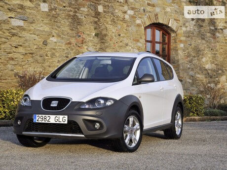 Сеат Алтеа Фритрэк 2012 года SEAT Altea Freetrack 2012 года