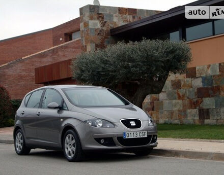 SEAT Altea 2008 года