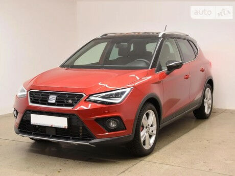 SEAT Arona 2019 року