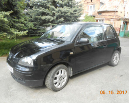 SEAT Arona 2001 року