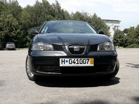 SEAT Cordoba 2009 року