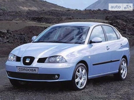 Сеат Кордоба 1998 года SEAT Cordoba 1998 года