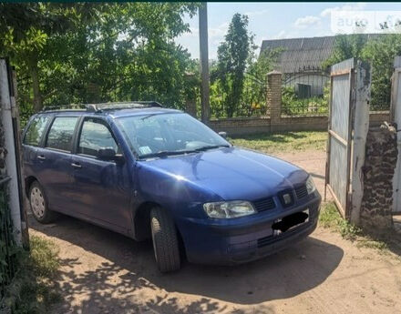 SEAT Cordoba 1999 року