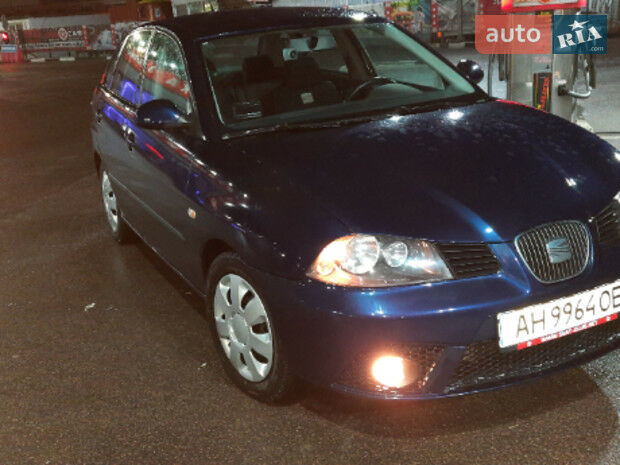 Сеат Ибица 2007 года SEAT Ibiza 2007 года