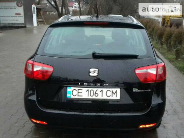 SEAT Ibiza 2011 року