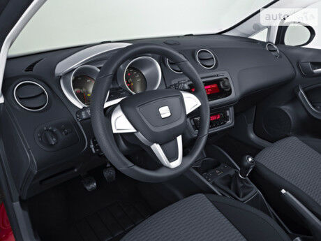 SEAT Ibiza 2000 года