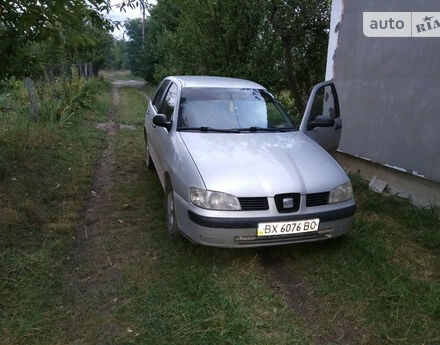 SEAT Ibiza 2000 года