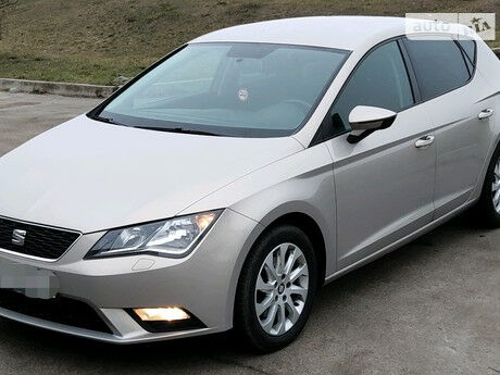 SEAT Leon 2013 года