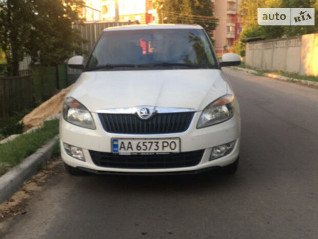 Skoda Fabia 2013 года