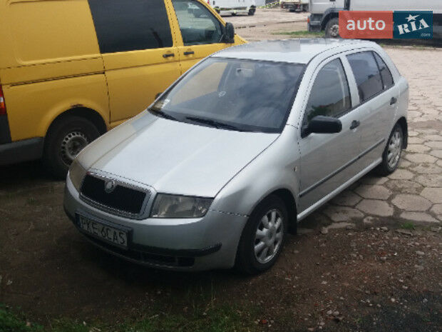 Skoda Fabia 2001 року