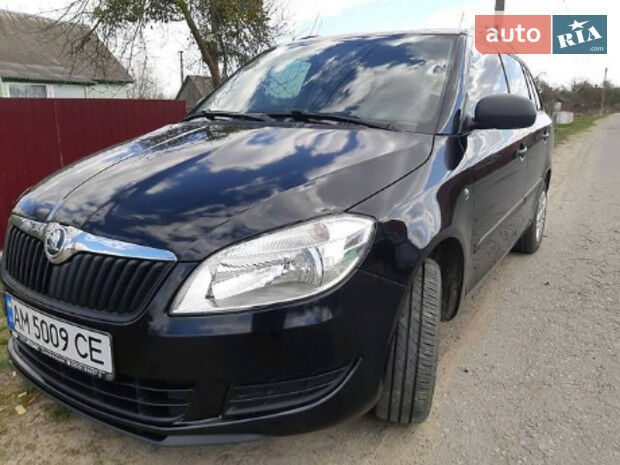 Skoda Fabia 2013 года