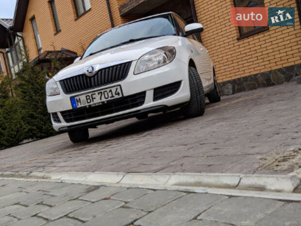 Skoda Fabia 2014 року