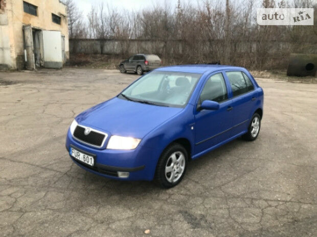 Шкода Фабия 2005 года Skoda Fabia 2005 года