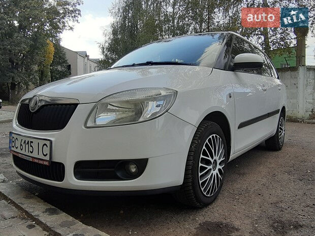 Skoda Fabia 2008 року