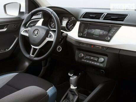 Шкода Фабия 2007 года Skoda Fabia 2007 года