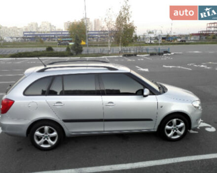 Skoda Fabia 2011 року - Фото 2 автомобіля