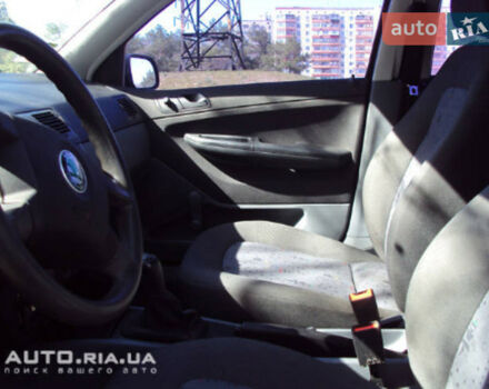Skoda Fabia 2004 року - Фото 2 автомобіля