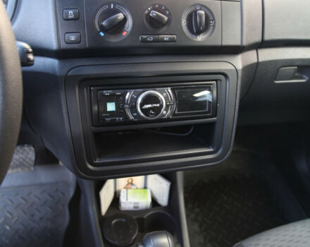 Skoda Fabia 2012 года - Фото 6 авто