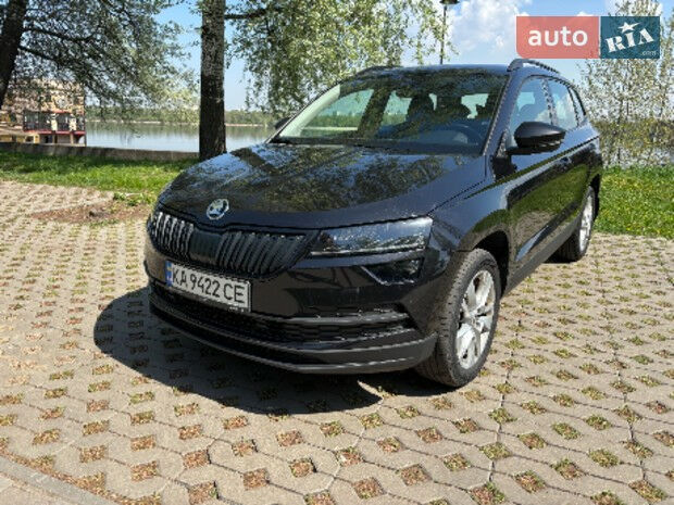 Шкода Karoq 2021 года Skoda Karoq 2021 года