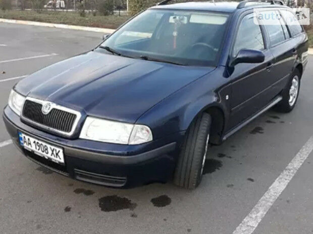 Skoda Octavia Tour 2004 року