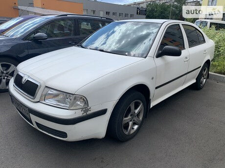 Skoda Octavia Tour 2001 года