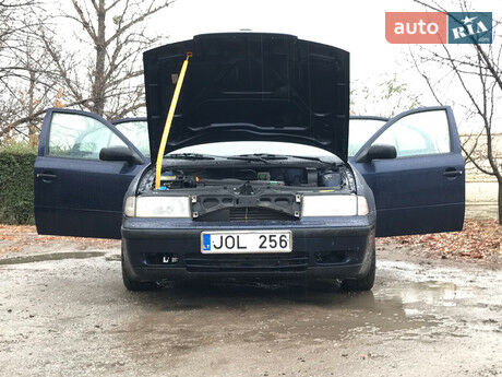 Шкода Октавия Тур 2001 года Skoda Octavia Tour 2001 года