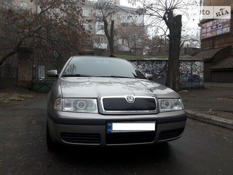 Шкода Октавия Тур 2007 року Skoda Octavia Tour 2007 року
