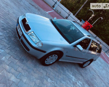 Skoda Octavia Tour 2010 года - Фото 2 авто