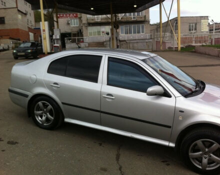 Skoda Octavia Tour 2000 года - Фото 1 авто