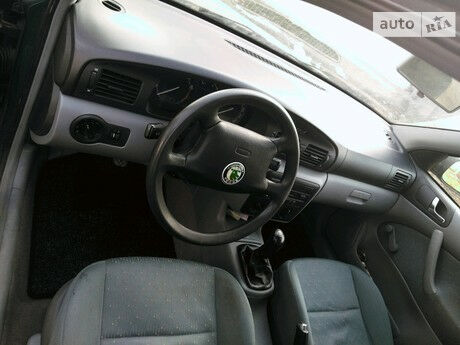 Шкода Октавия 2000 года Skoda Octavia 2000 года