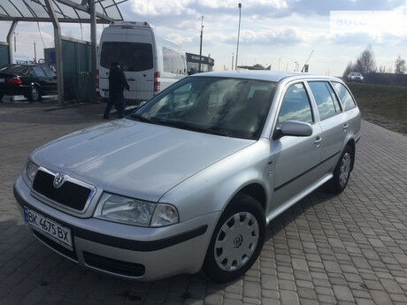 Skoda Octavia 2004 року