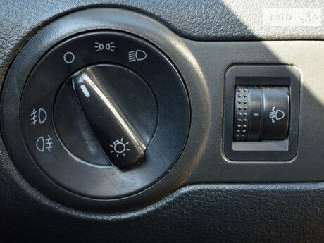 Шкода Октавия 2008 року Skoda Octavia 2008 року