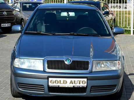 Шкода Октавия 2005 року Skoda Octavia 2005 року