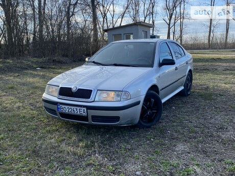 Skoda Octavia 2002 года