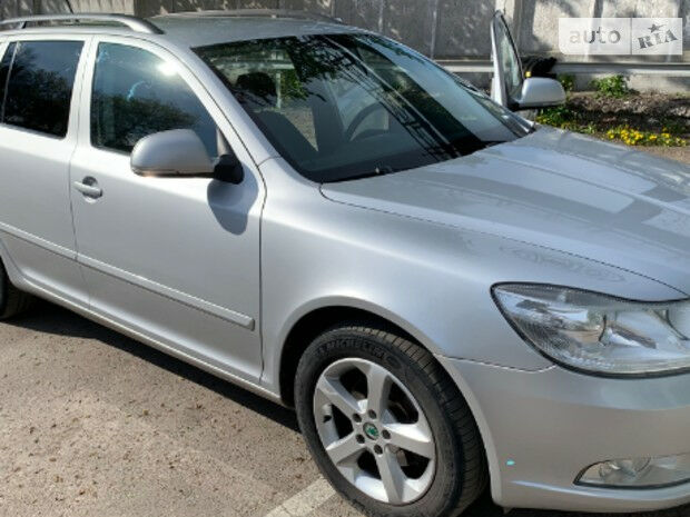 Skoda Octavia 2011 года