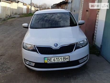 Skoda Rapid 2013 року