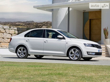 Шкода Рапид 2016 року Skoda Rapid 2016 року