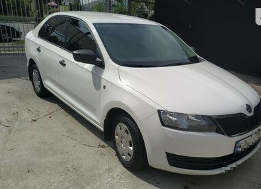 Шкода Рапид 2018 року Skoda Rapid 2018 року