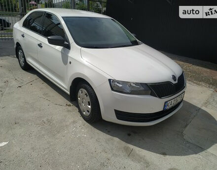 Skoda Rapid 2013 року