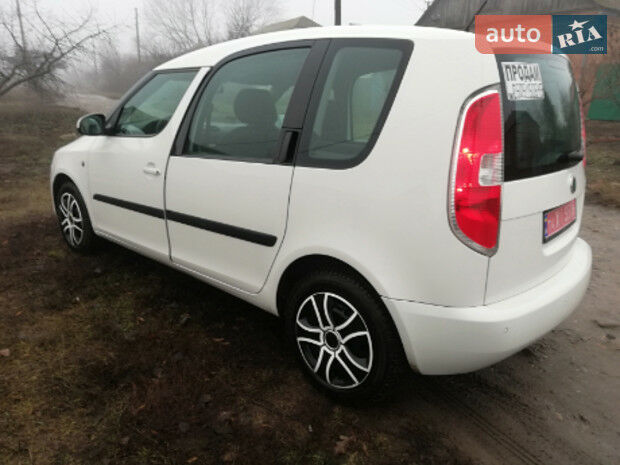 Skoda Roomster 2011 року