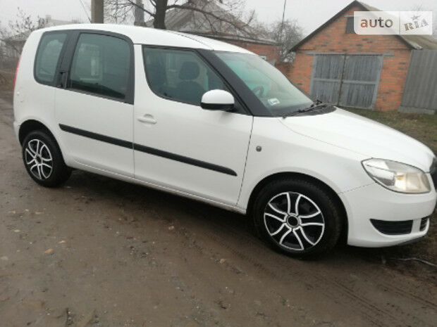 Skoda Roomster 2011 року