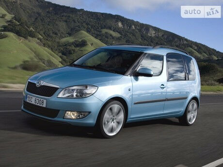 Шкода Румстер 2008 года Skoda Roomster 2008 года