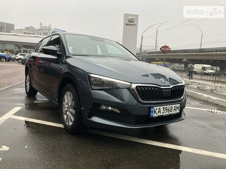 Шкода Scala 2020 года Skoda Scala 2020 года