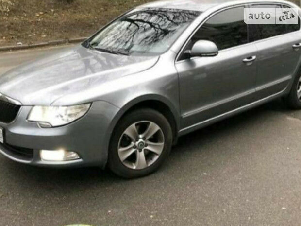 Skoda SuperB 2013 года