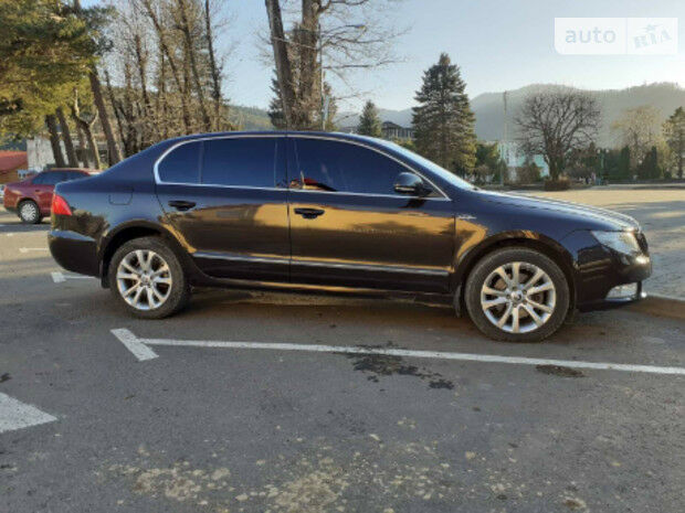 Skoda SuperB 2012 года